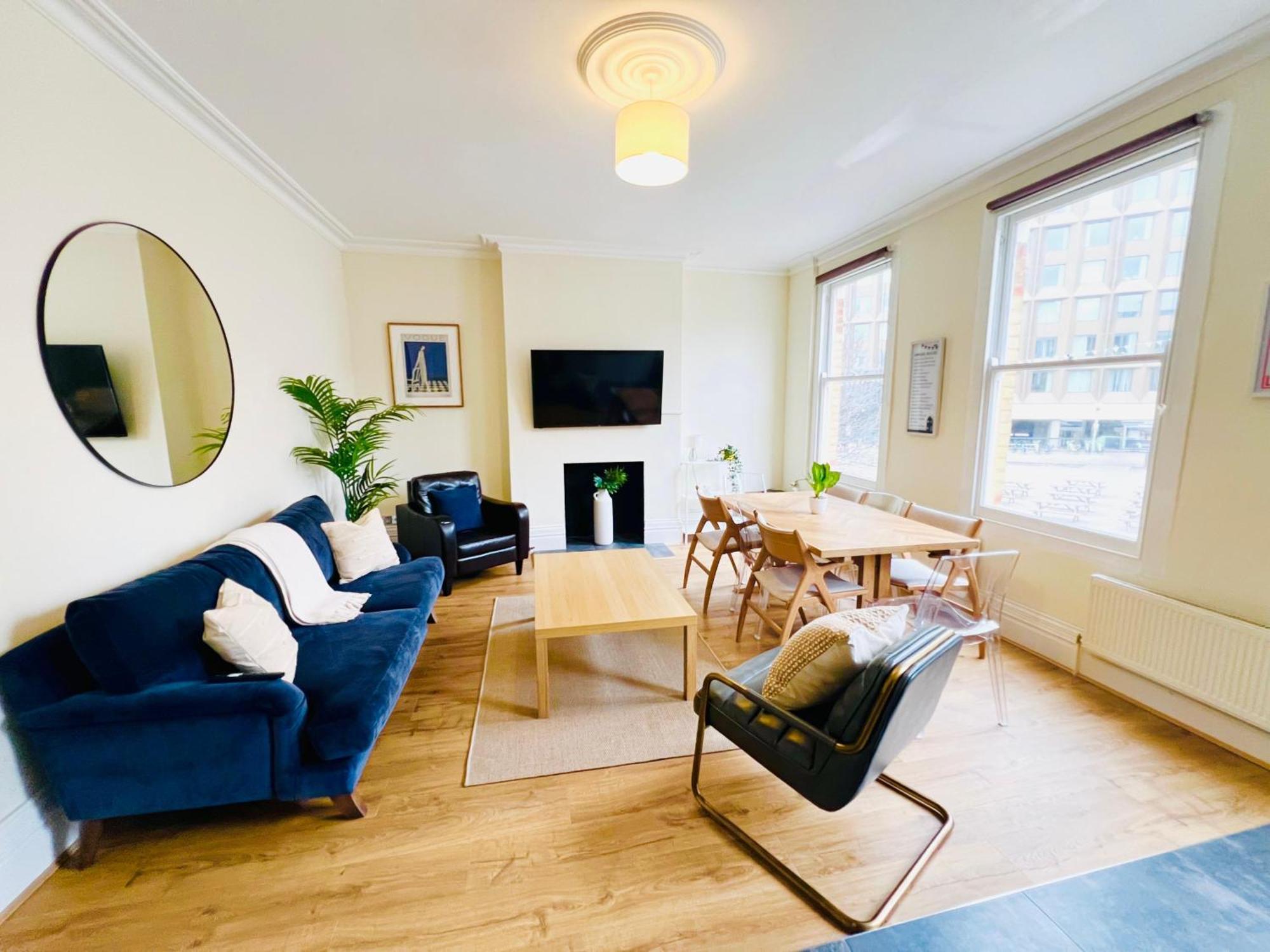 Huge 4 Bed- Archway Underground Station! Apartment London Exterior photo